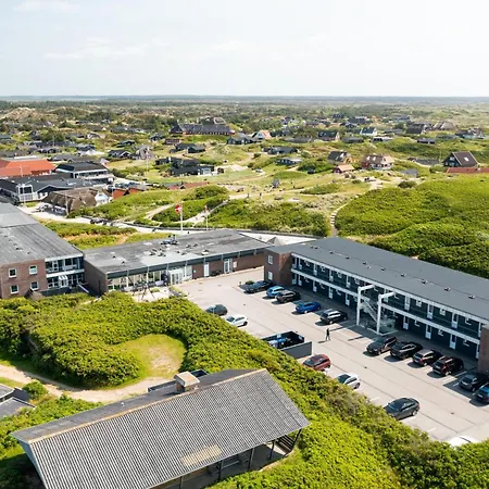 Moderne Og Pæn Sj3221 Henne Strand